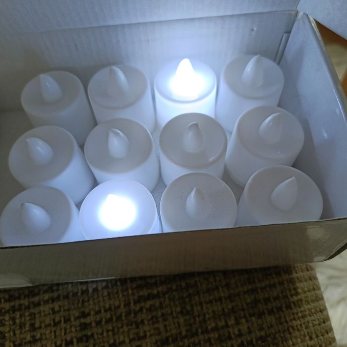 Komplety- Wieczna świeczka, bateryjki gratis !