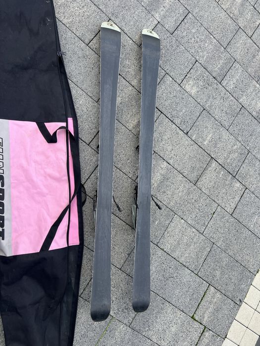 Narty zjazdowe Rossignol B1 Junior 130 cm wraz z wiązaniami + TORBA