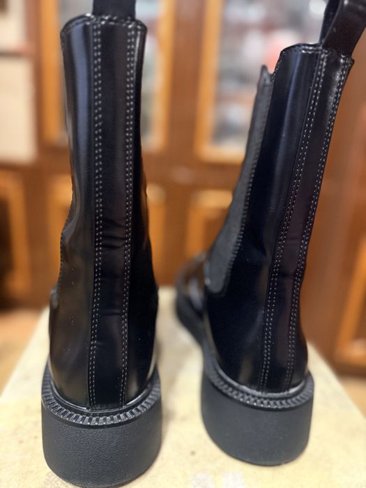 Челсі 39 розмір нові