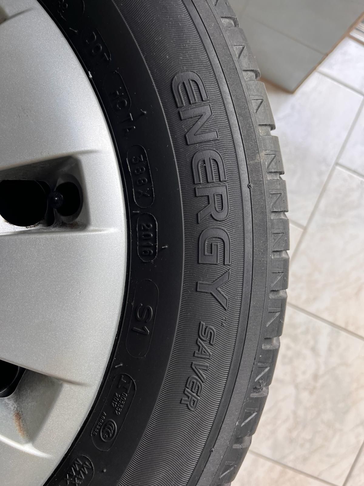 195/65 r 16 Michelin