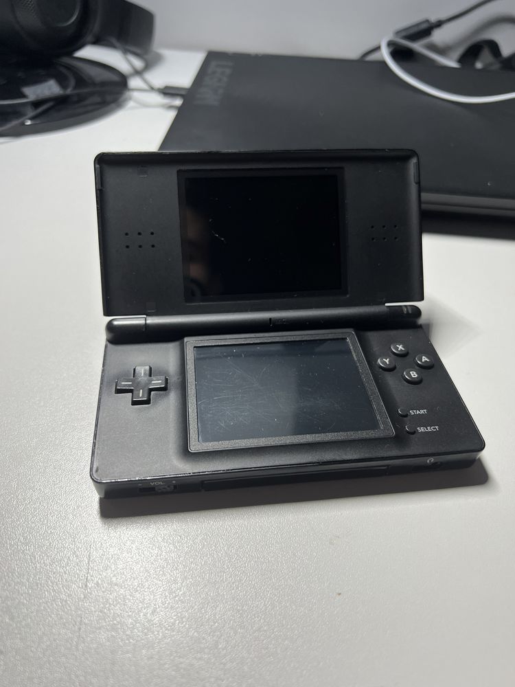 Nintendo DS Lite 38 gier