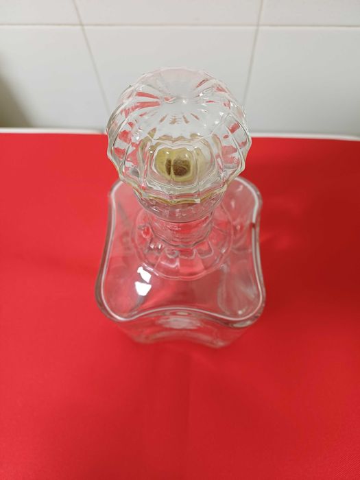Garrafa de cristal lapidado Jack Daniels