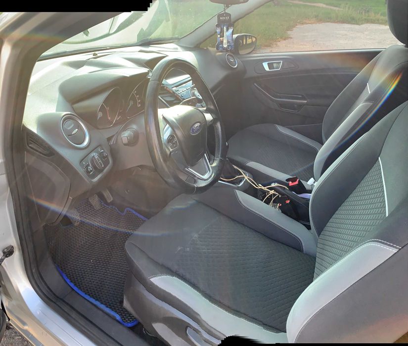 Ford Fiesta 2015 рік, дізель