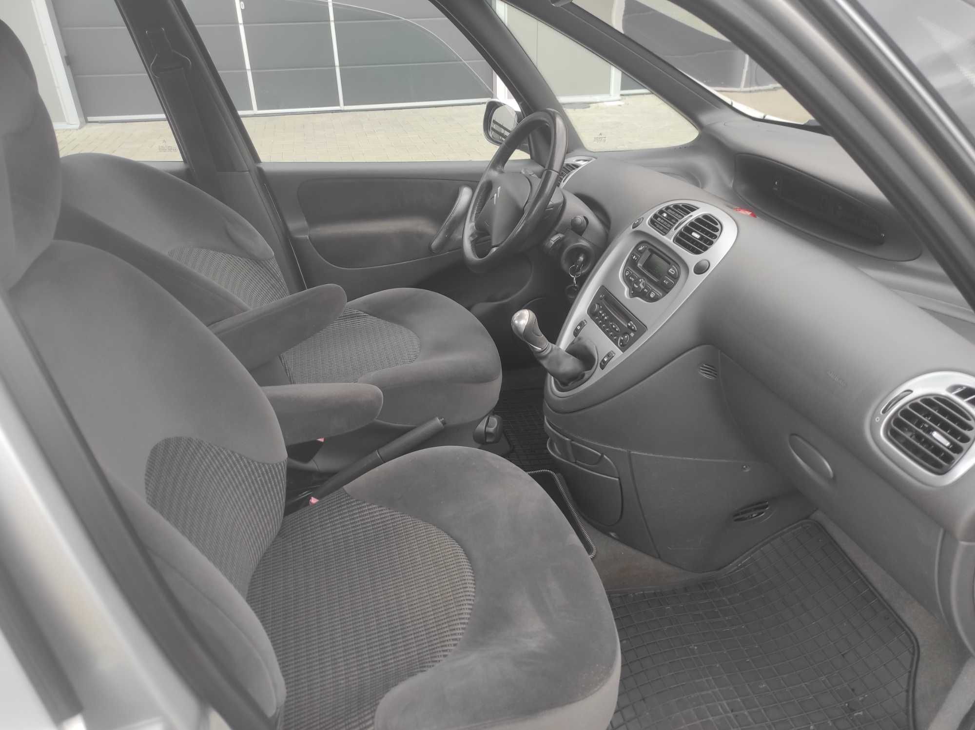 Citroen Xsara Picasso 1,6 benz,import Niemcy,ładny stan,opłacony,2008r