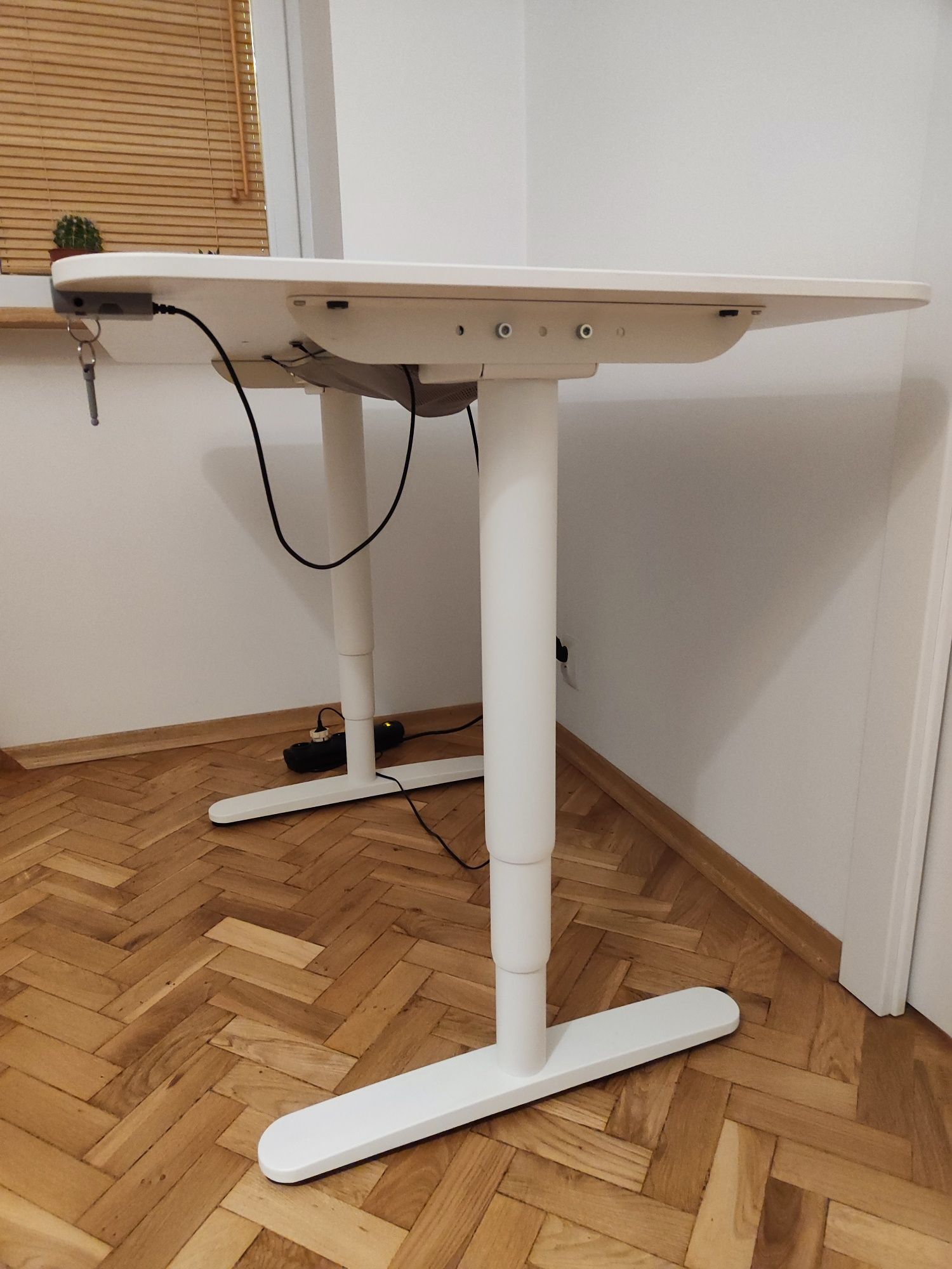 Biurko Ikea Bekant 120/80