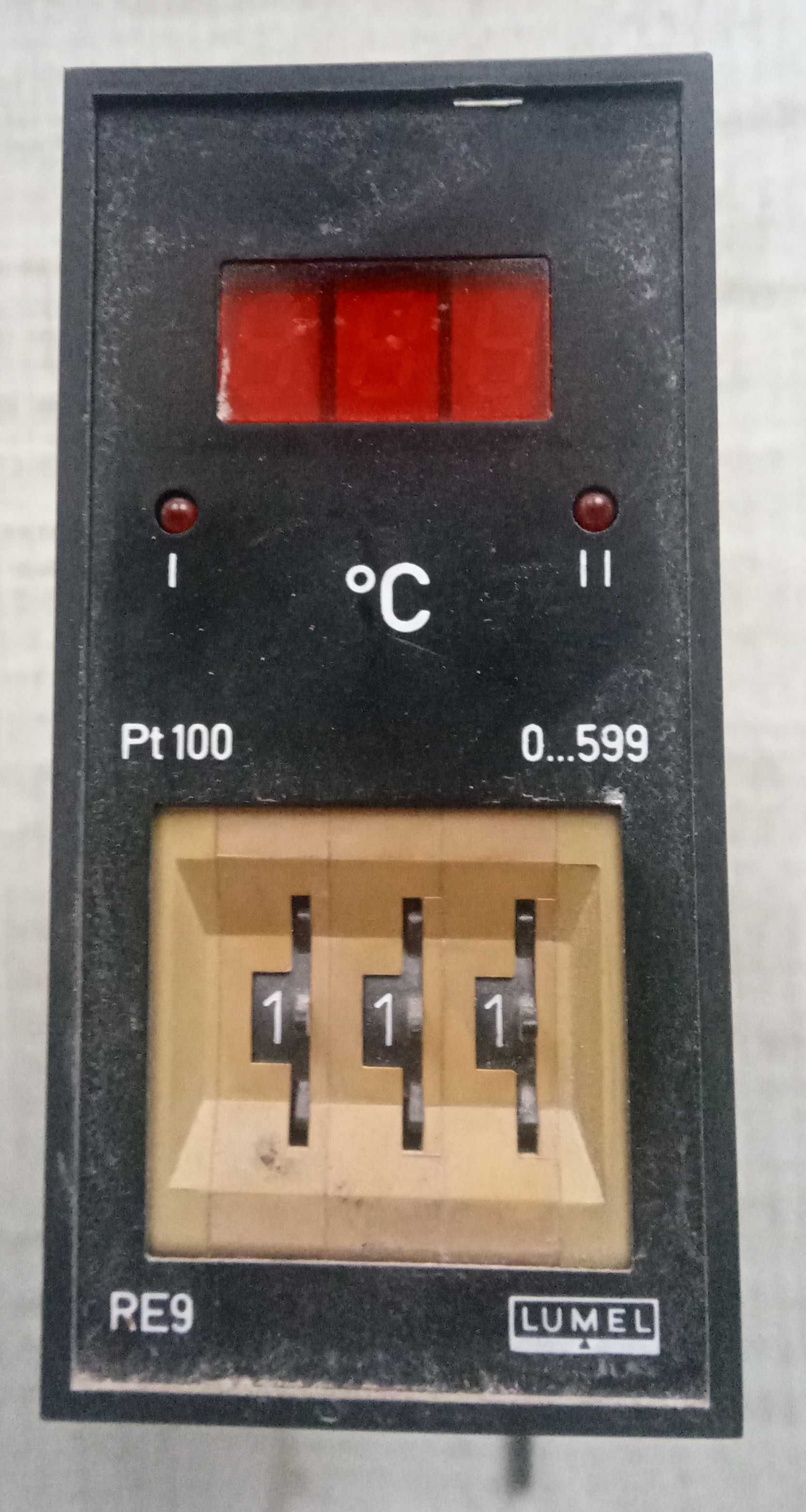 Regulator temperatury RE9 - 2440 LUMEL