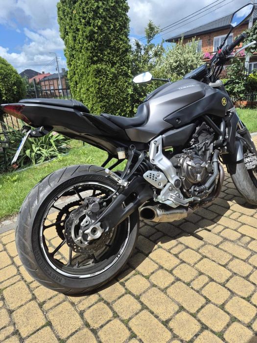 Yamaha MT07 A2 Akrapovic