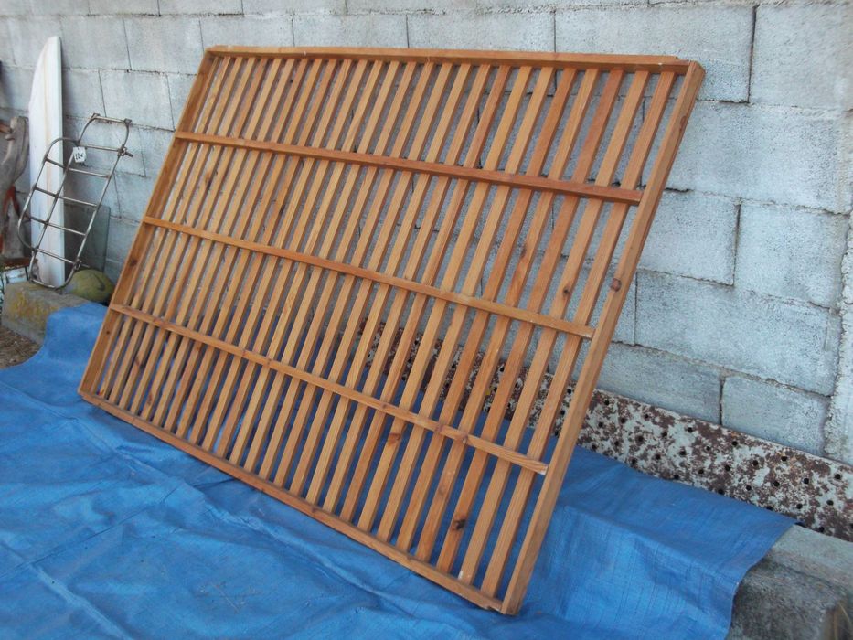 Estrado de madeira 125 X 182