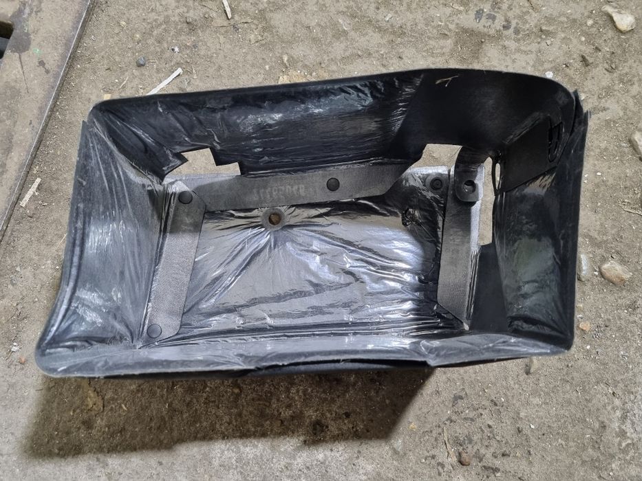 Obudowa osłona pokrowiec akumulatora opel vectra c signum