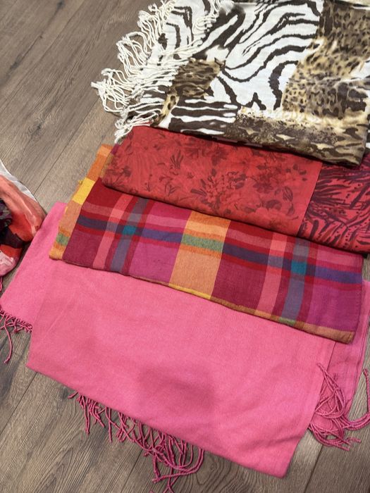 Шарфи палантін осінь