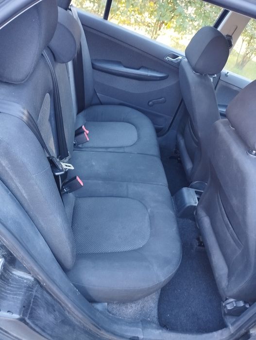 Skoda Fabia 2004r. 1.2 Sedan