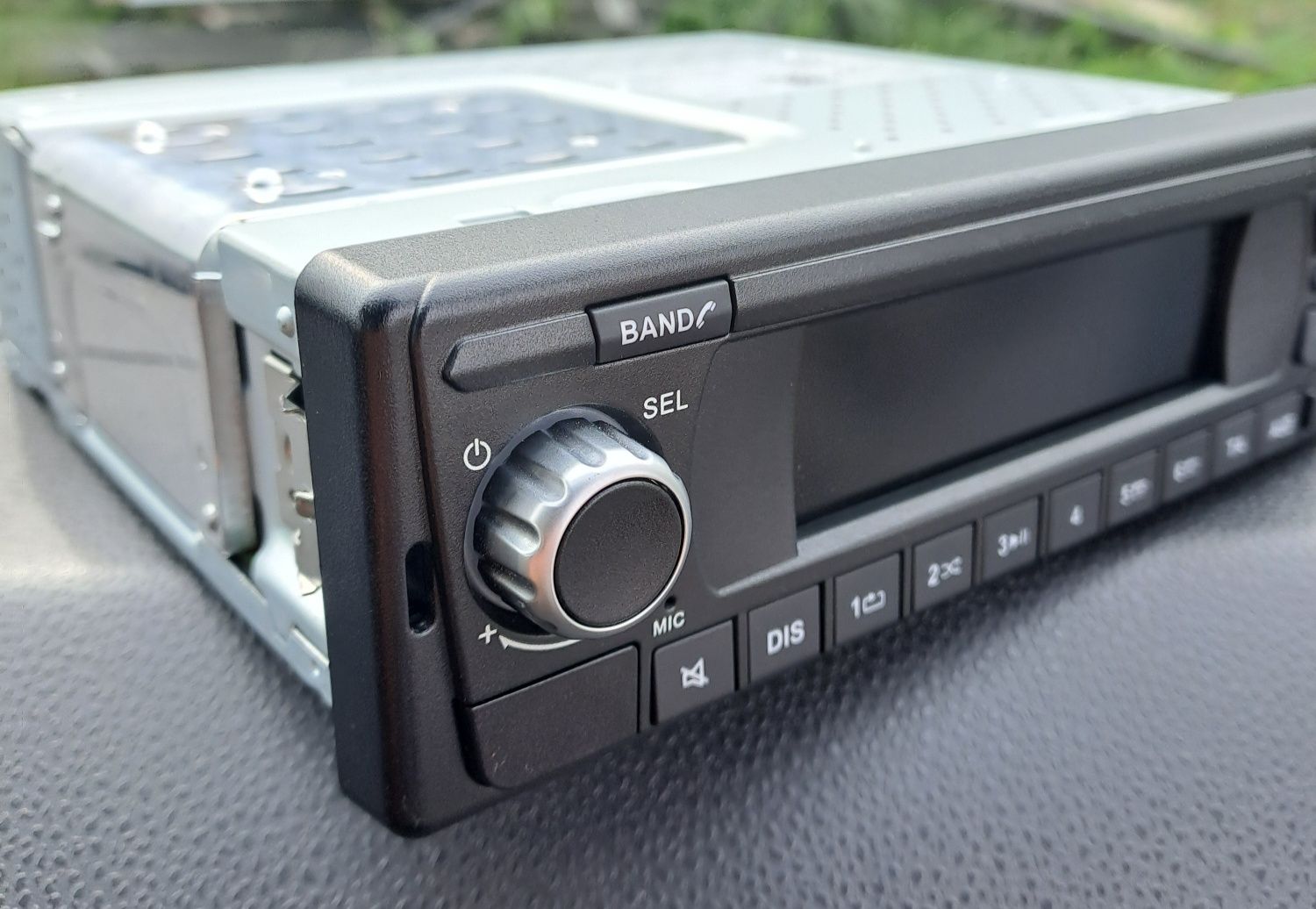 Radio bosch, do ciężarówki mercedes actros, atego DAB+, bluetooth, 24V