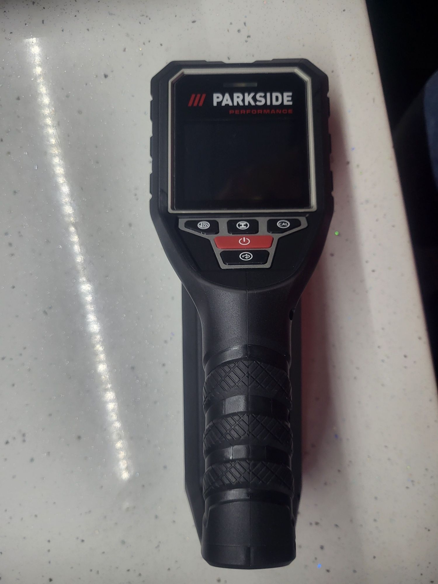 Skaner detektor Parkside PROG120A