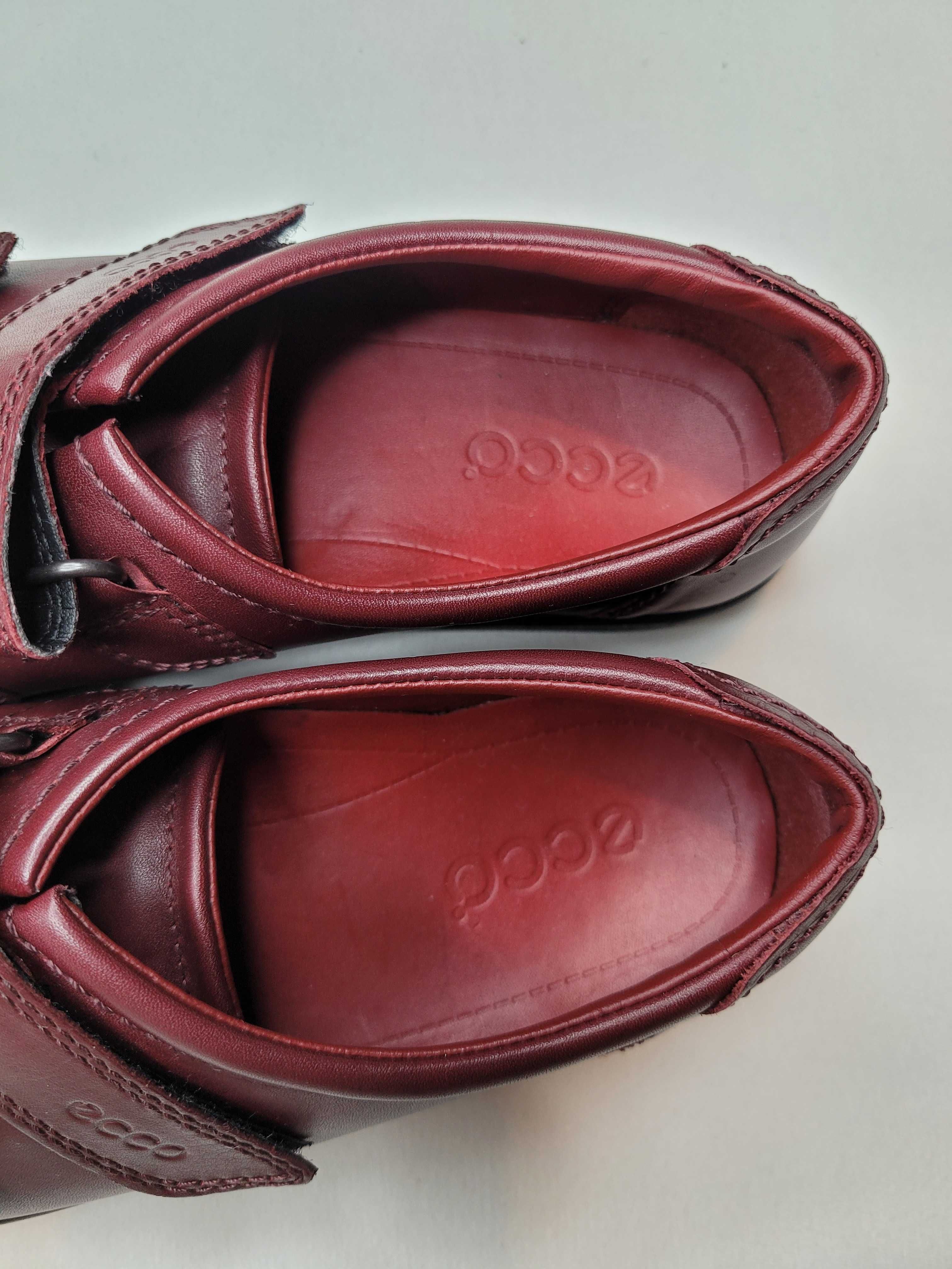 Нові черевики напівчеревики шкіряні ботинки ecco 38 24.5 см