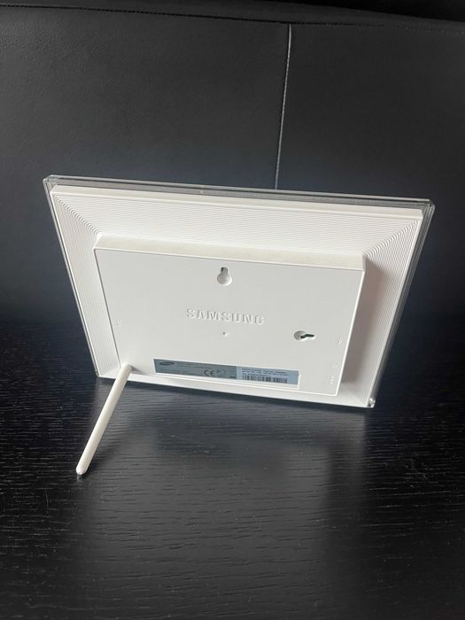 Moldura digital de fotografias Samsung