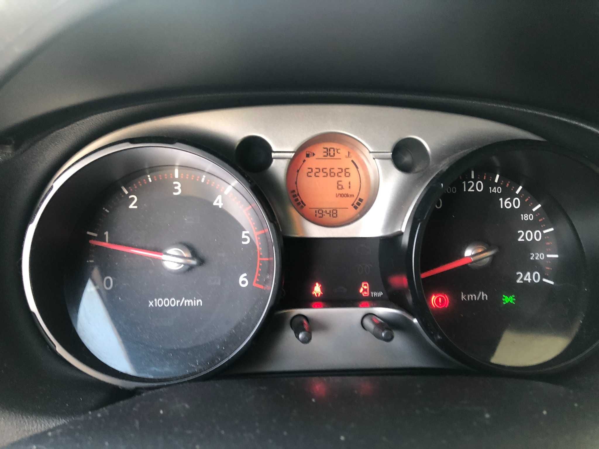 Nissan QASHQAI Acenta | Económico e Fiável