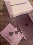 McBook Air 13-inch Apple M1 chip ( uszkodzony )