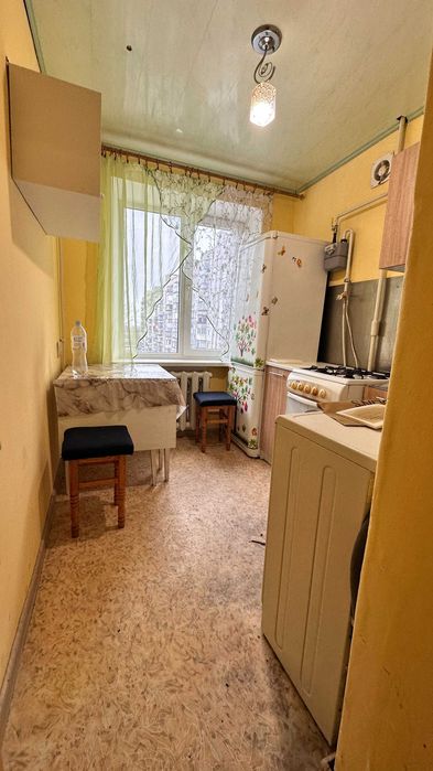 Продам 1 комнтную квартиру на Выборгской Аудиторной 28в Днепр