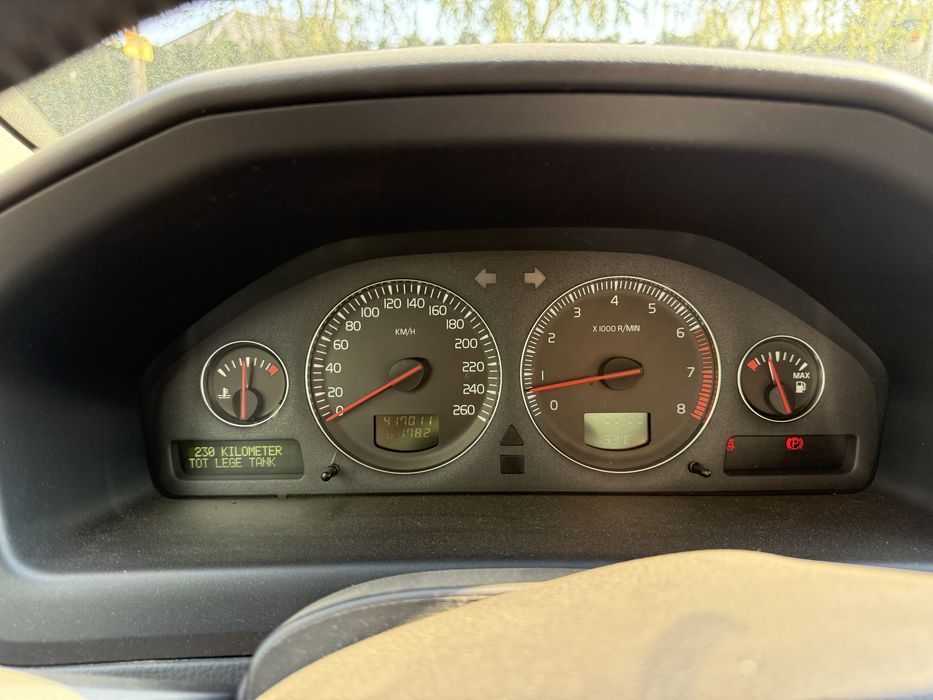 Volvo S60 2.0 2004r 180KM bodykit R