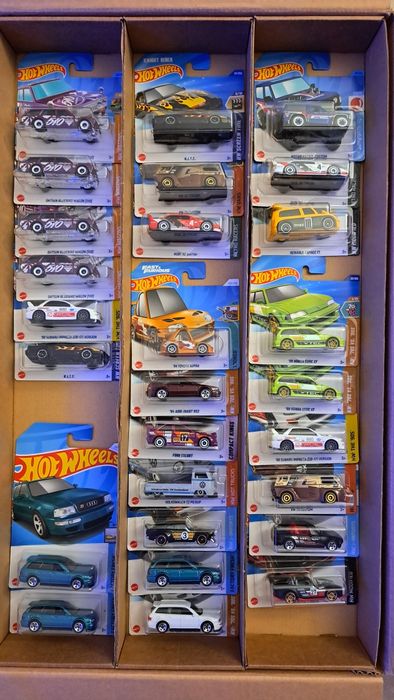 Hot wheels diversos