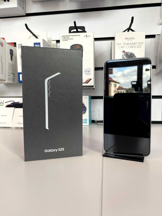 Samsung Galaxy S25 – 256 GB – Szary (Titanium Gray)