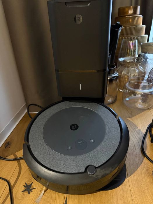 Робот-пилосос iRobot Roomba i3+