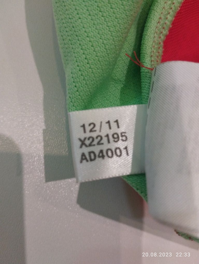 Тенісне плаття adidas  M