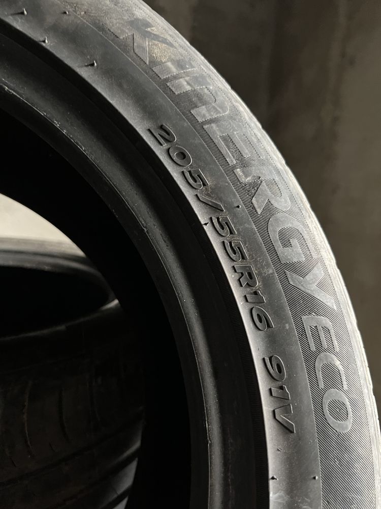 Продам шини 205/55 r16