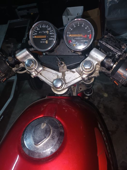 Honda xbr 500 de1988 com apenas 40.000 klm touda original