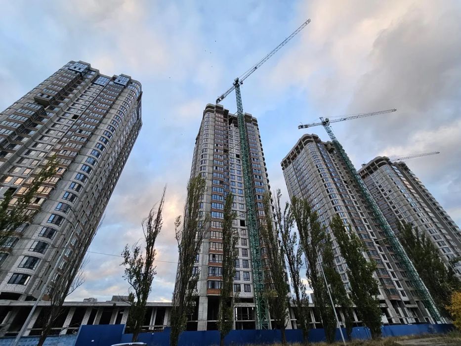 Продам видовую 1к.кв. в ЖК Урловский 2 по ул. Клеманская 7 Причал 8