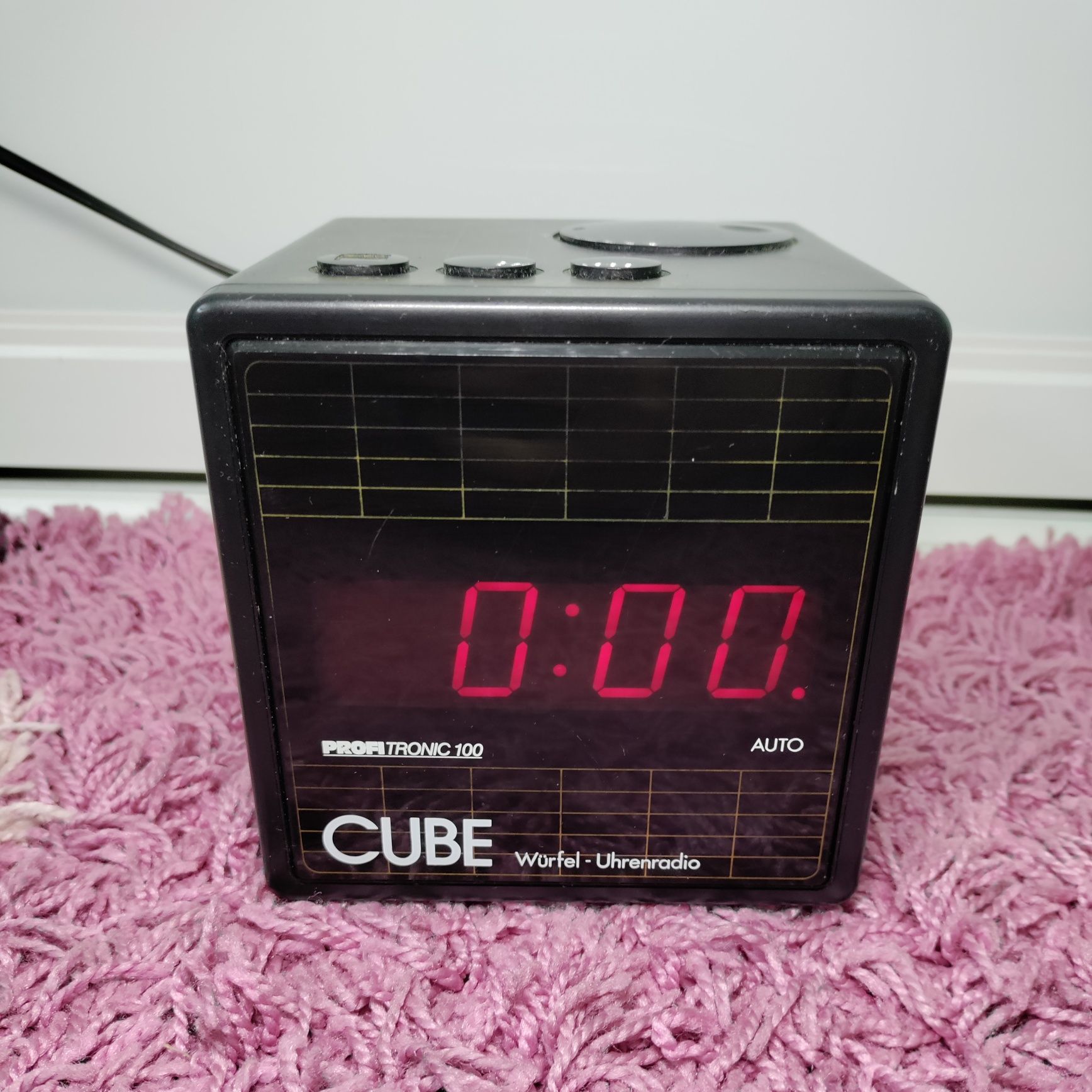 Stare radio kostka kwadrat zegarek zegar budzik PROFI TRONIC 100 CUBE