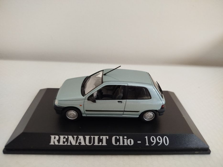 Miniatura Renault Clio 1/43 Nova