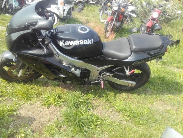 Kawasaki zx 6 r zx6r zx600 ninja lagi tarcze felga bak gaźniki części