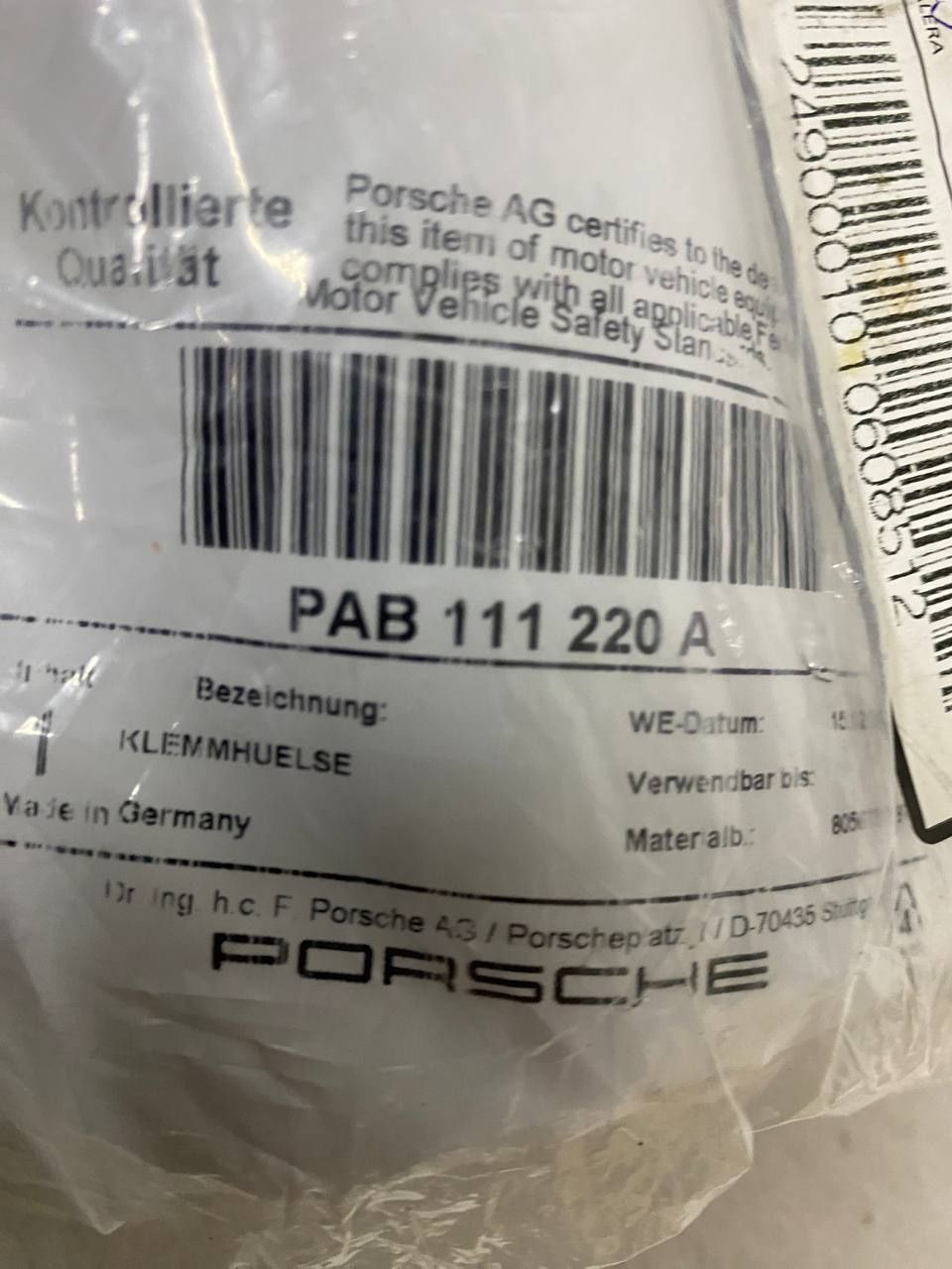 PAB111220A Porsche Кронштейн хомут глушника, передній
Магазини:
Валюта