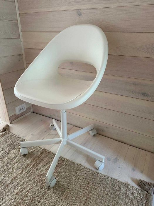 IKEA Krzesło biurkowe BLYSKÄR + LOBERGET kolor biały