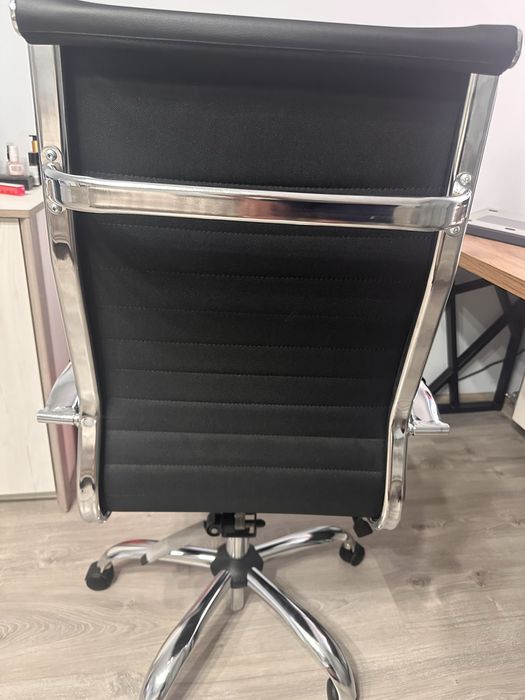 Крісло офісне Прімтекс Плюс