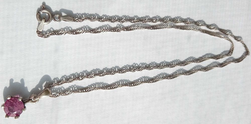 Кулон підвіска з рожевим каменем, на ланцюжку. Срібло 925 проба