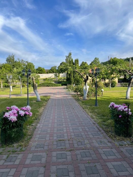 Оренда Будинок відпочинку Київ критий басейн, Баня, Більярд, Альтанка