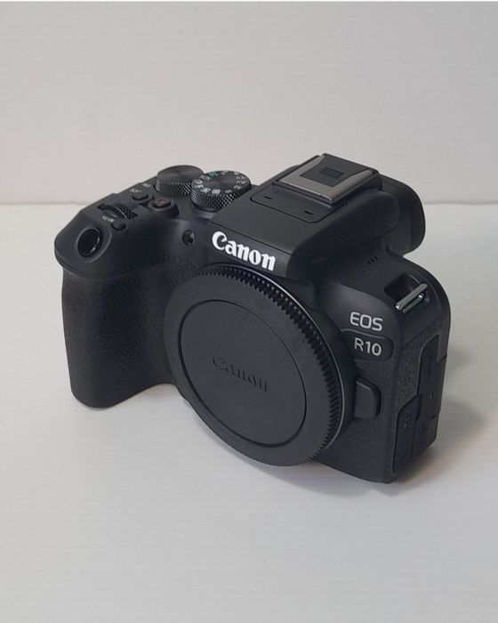 Canon EOS R10 (nova)