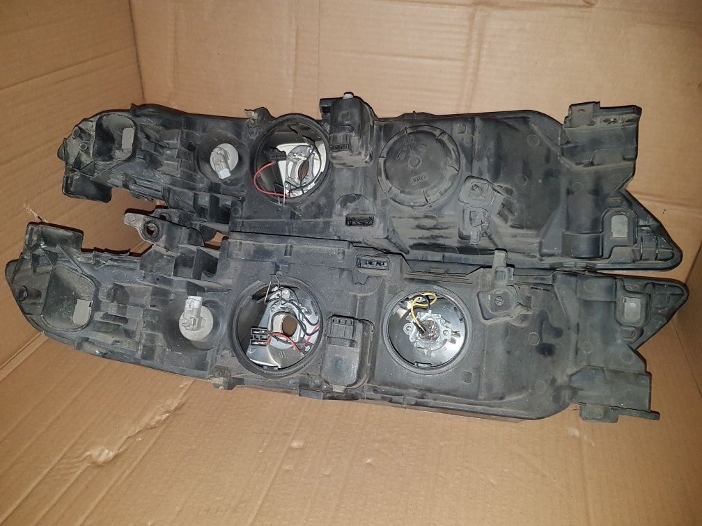 Lampa przód przednia  lewa Renault Laguna 2 II