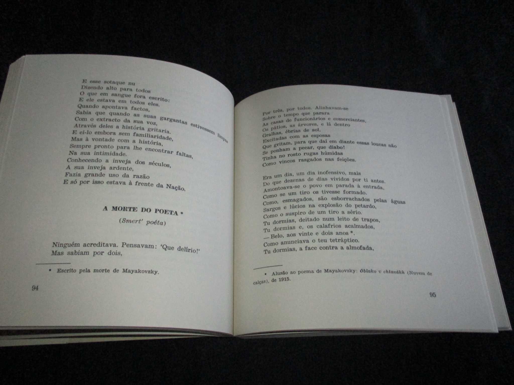 Livro Antologia da Poesia Soviética 1ª edição 1973