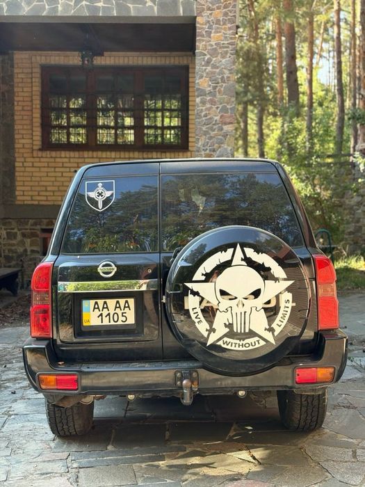 Nisan  Patrol  2006 рік один власник