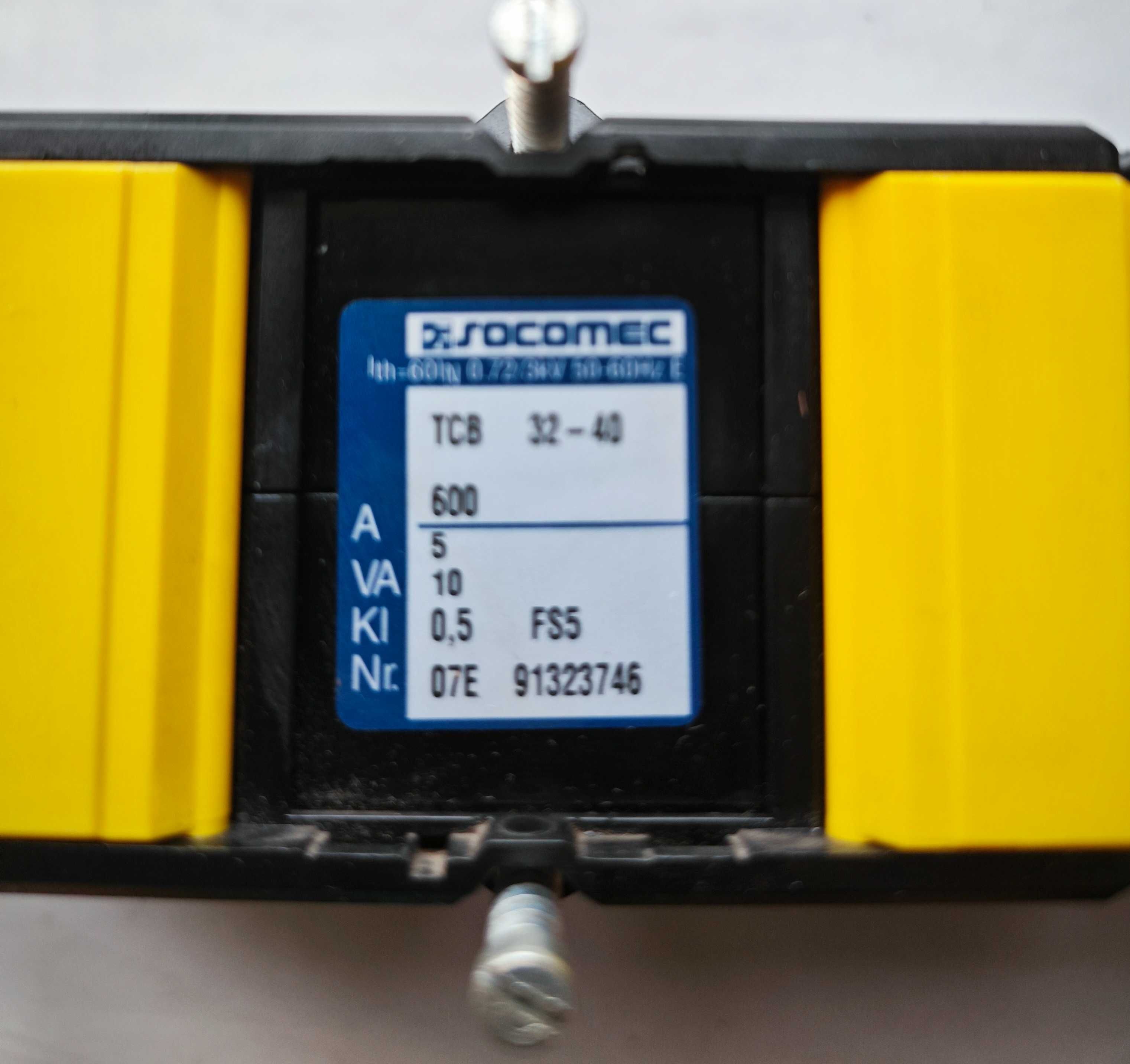 Трансформатори тока ТСВ 32-40 200/5А, 400/5А, 600/5А