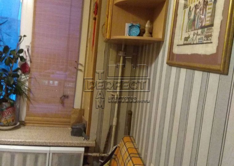 Продаж 1к квартири Березняківська 22б / Березняковская 22б