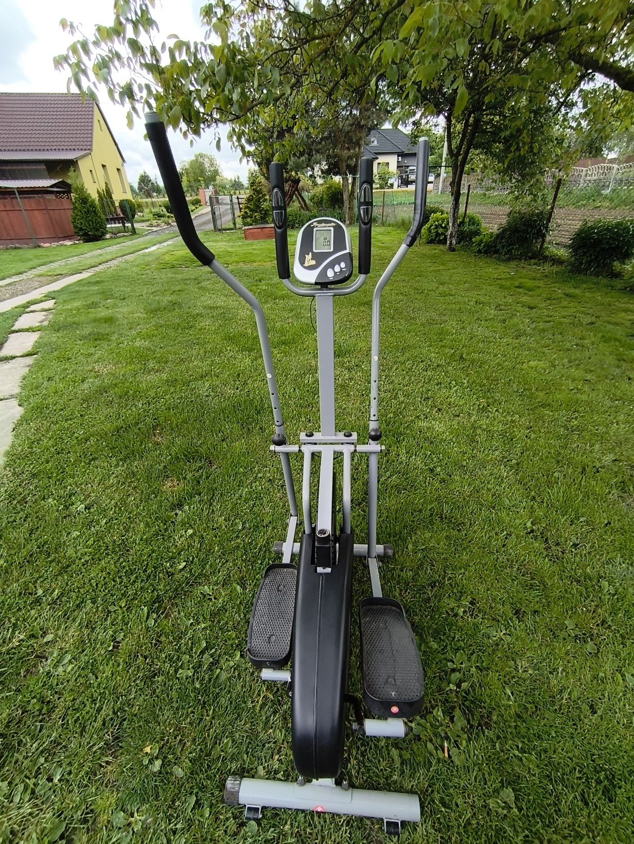 Rower treningowy stacjonarny Klar Fit