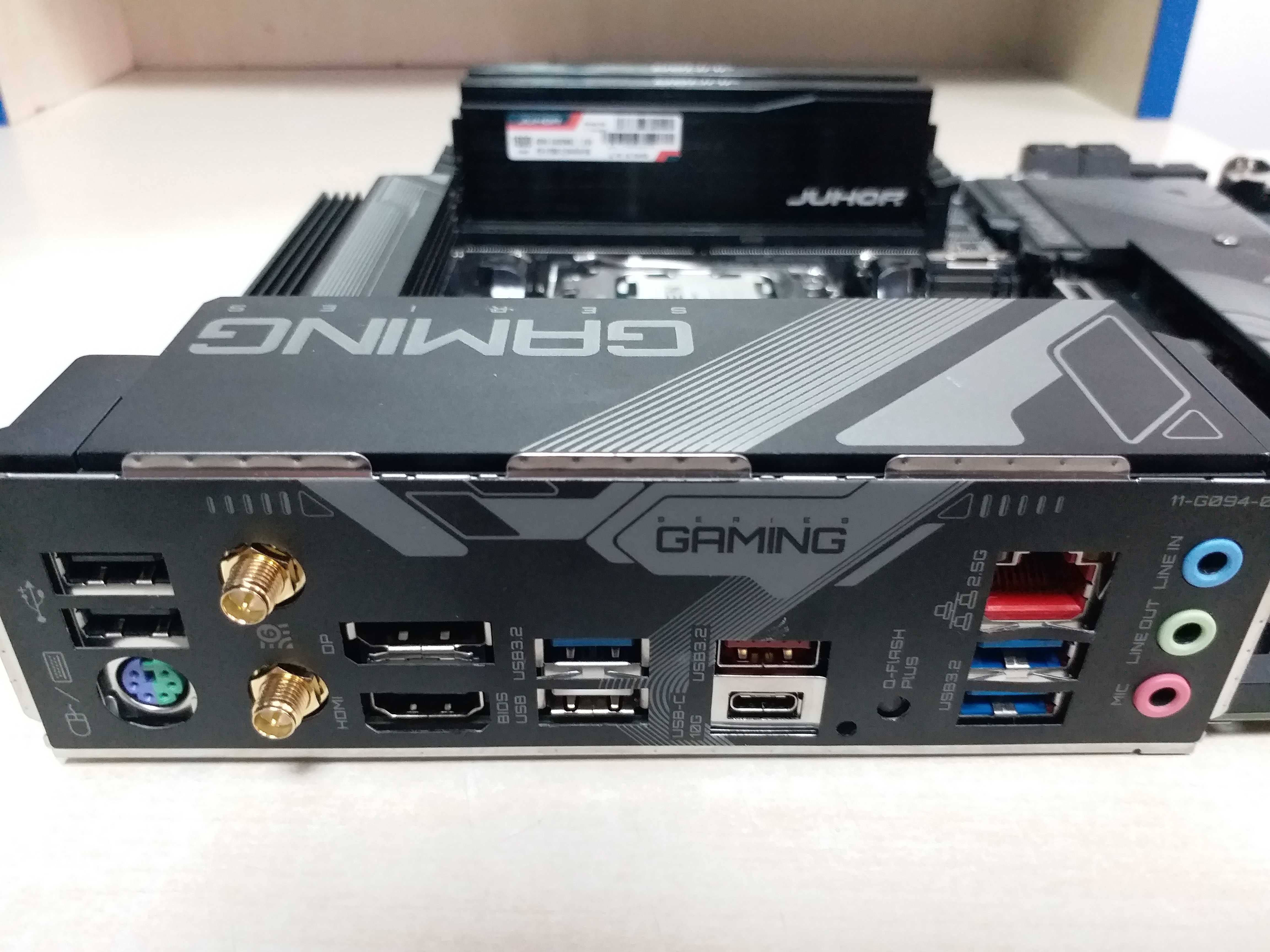 Gigabyte B650 Gaming X AX V2+AMD Ryzen 5 7500F+DDR5 2x16Gb 6000Mhz