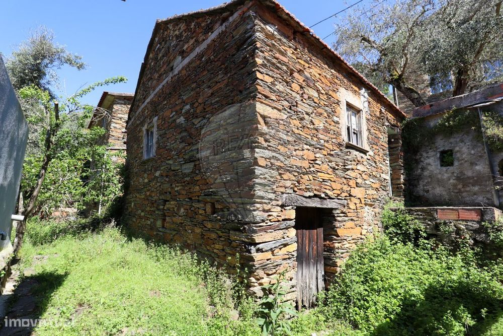 Moradia T1 para venda