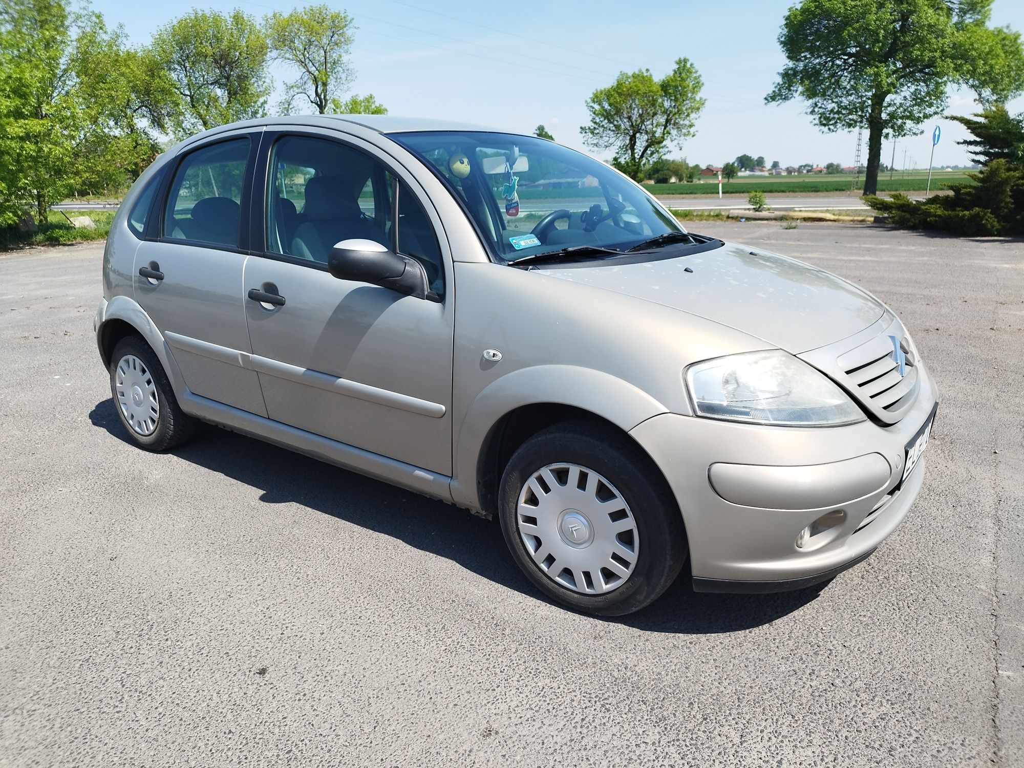 citroen C3 2004r 1.4 75KM niski przebieg