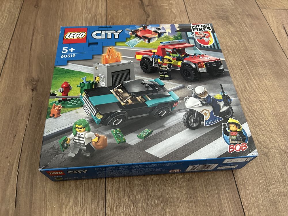 LEGO 60319 City - Akcja strażacka i policyjny pościg