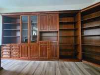 sprzedam piękną drewnianą bibliotekę z biurkiem